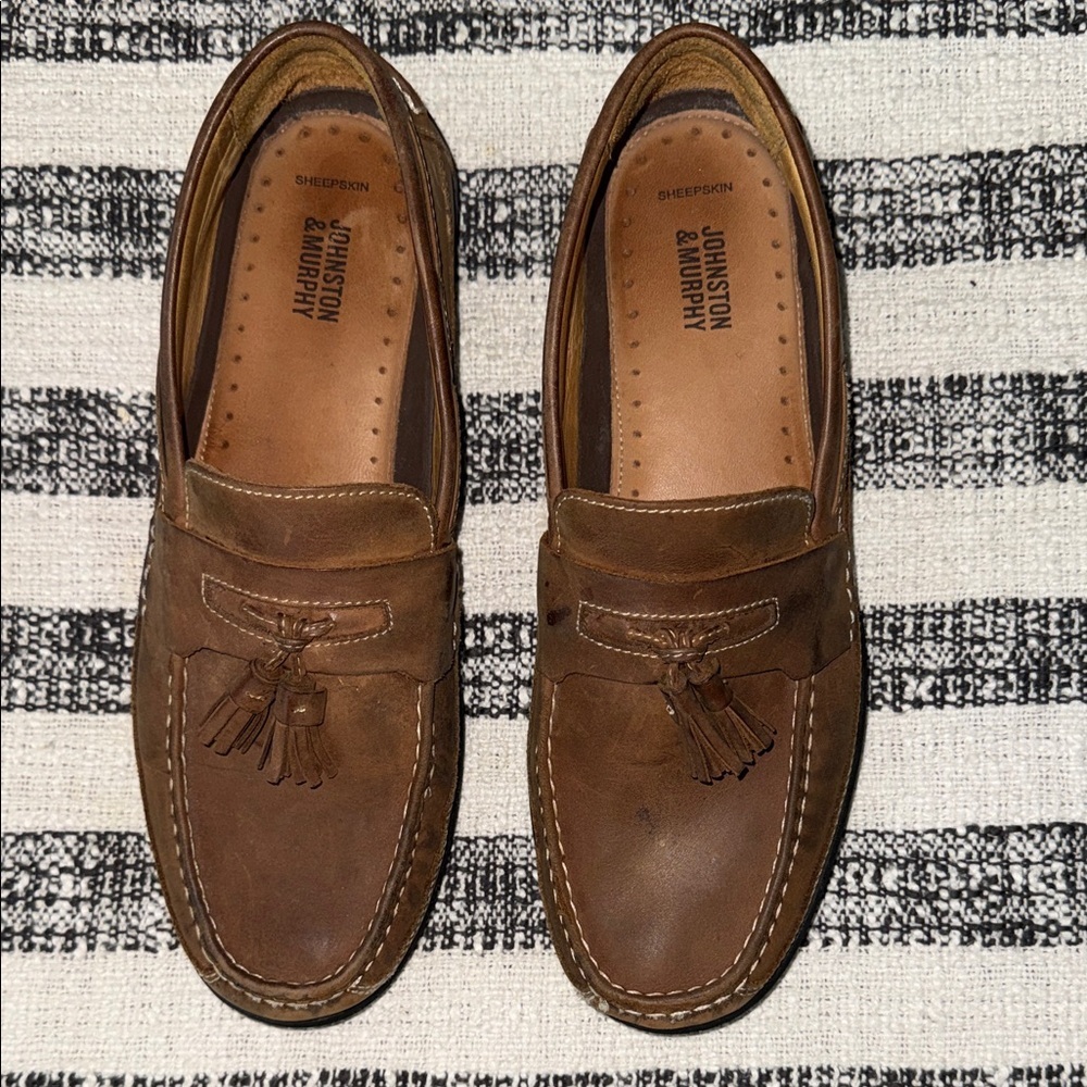 Johnston & Murphy Tan Leather Tassel Loafers sheepskin leather, business casual